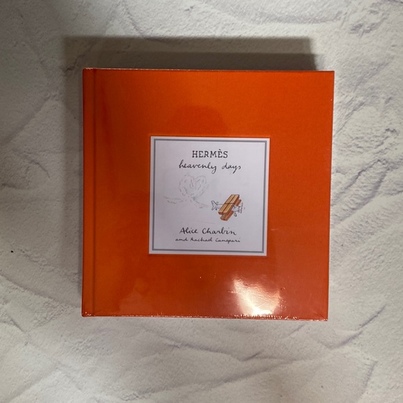 Hermes Heavenly Days Book - Picture 3 of 4